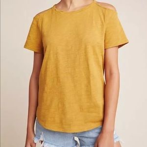 Maeve by Anthropologie Mustard Cold Shoulder Tee Size XS